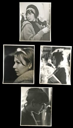 [Portrait Study] 7 - 1960's B&W Photographs of Young Women at Berkeley, CA